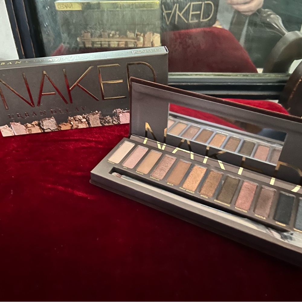The Original Naked Palette by Urban Decay